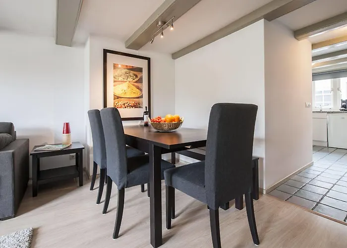 Hotel Short Group Carre