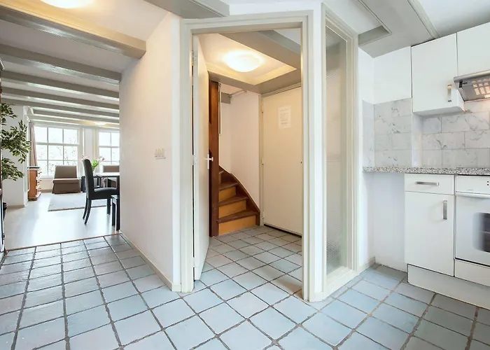 Short Group Carre Hotel Ámsterdam