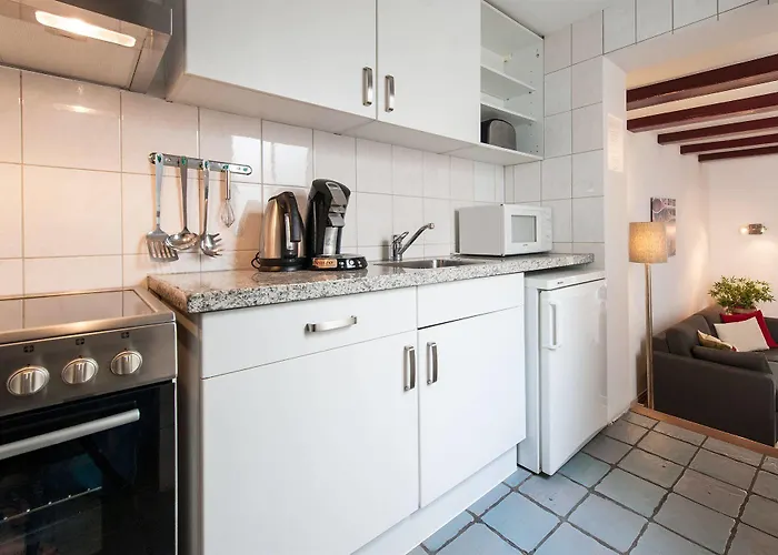 Short Group Carre * Ámsterdam