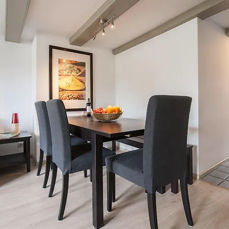 Hotel Short Group Carre